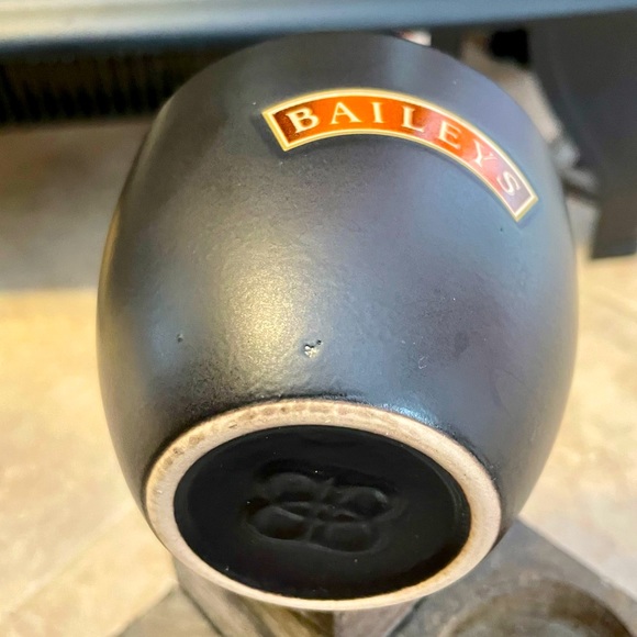 Set of 4 Baileys Cups - Picture 5 of 6